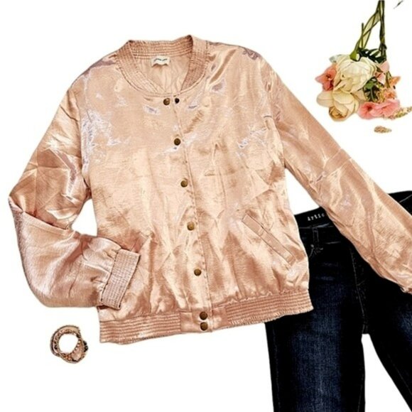 Sugar Lips Women's Retro Bomber Jacket Size Large Pink Shiny Snap Front Shiny - Picture 1 of 16